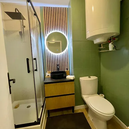 Le Cosy Pin Rolland *