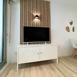 Le Cosy Pin Rolland