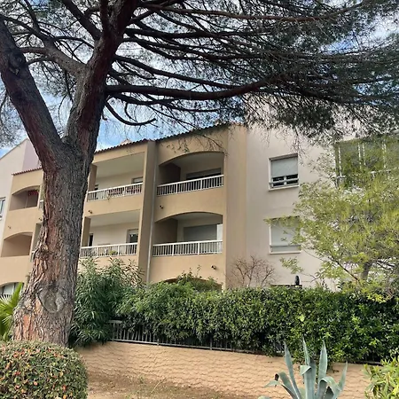 Le Cosy Pin Rolland Appartement