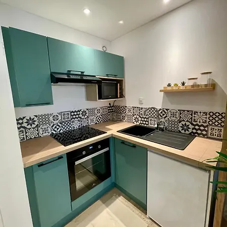 Le Cosy Pin Rolland *